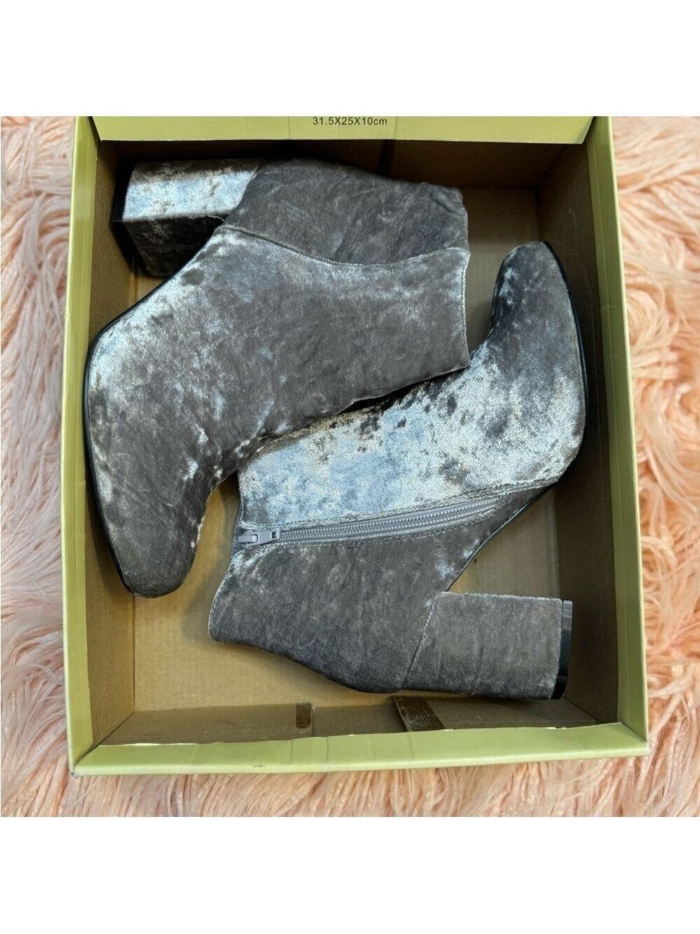 Diba Brodie Gray Velvet Ankle Block Heel Glam Booties Size 8.5 - Picture 5 of 7